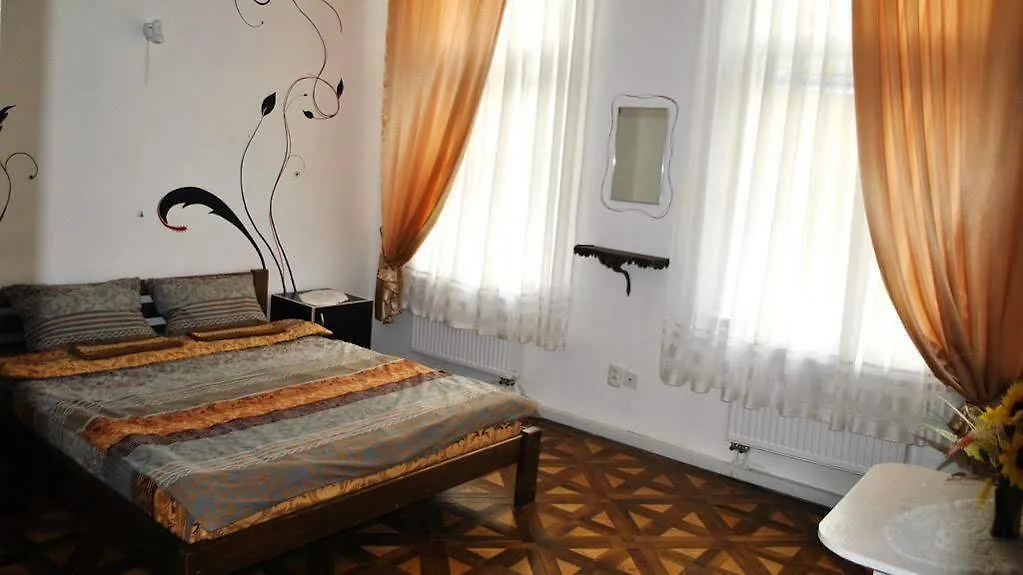 Randevu Hostel Lviv 0*,